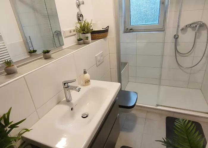 Large - Modern&fully Equipped - Near Fair Appartement Cologne
