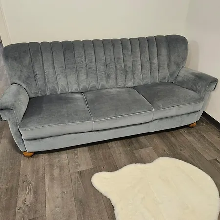 Large - Modern & Fully Equipped - Near Fair דירה קלן